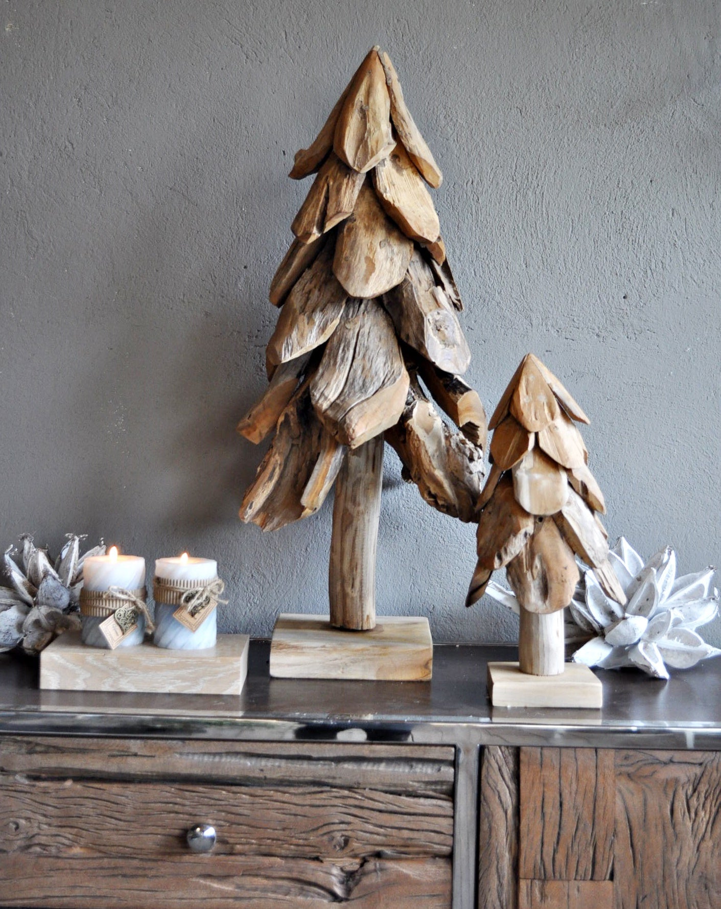 Deko Baum Holz Tannenbaum aus Teakholz Handarbeit