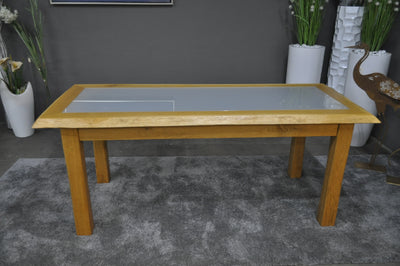 Eichetisch mit Glaseinlage